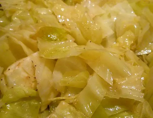 Vegan Cabbage Recipe - easy cabbage recipe - how to make cabbage that your husband will love