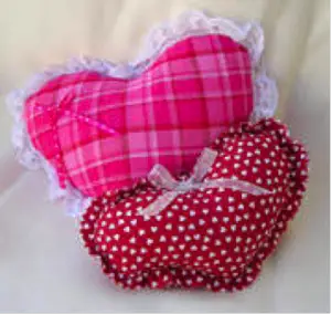 valentines day crafts heart shaped pillows