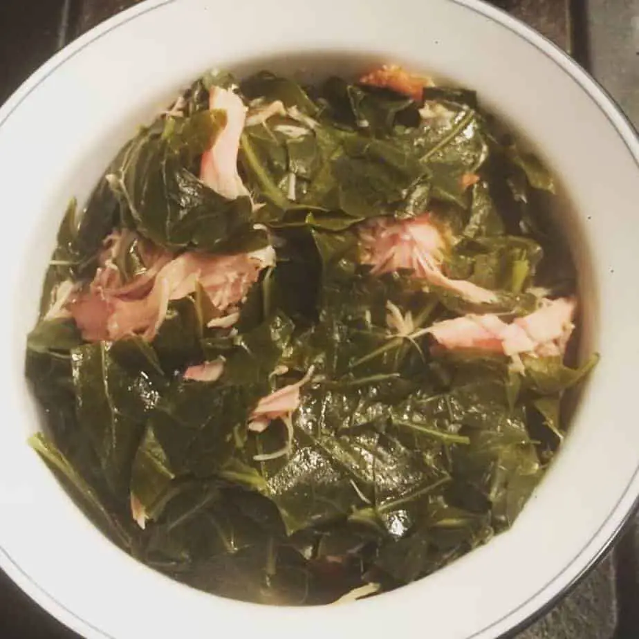 Southern Collard Greens with Smoked Turkey Wings