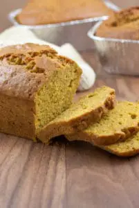 pumpkin spice bread recipe (with canned pumpkin) that is easy to make