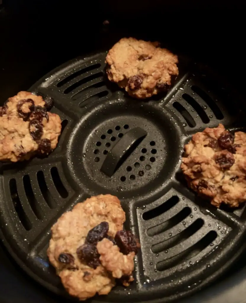air fryer oatmeal cookie
