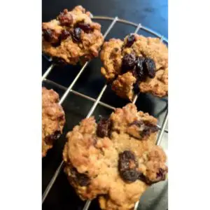 air fryer oatmeal cookies with raisins